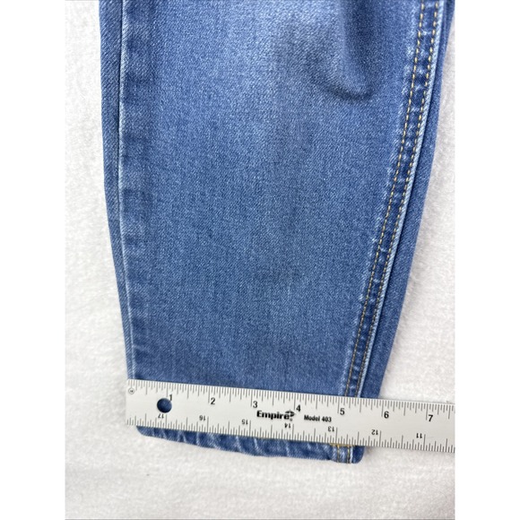 Altar'd State Distressed Denim Blue Jeans JR‎ Size 31 - Picture 4 of 8